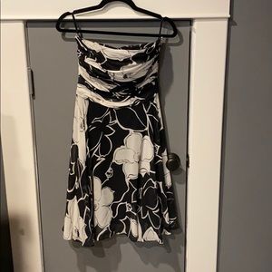 Banana Republic Strapless dress